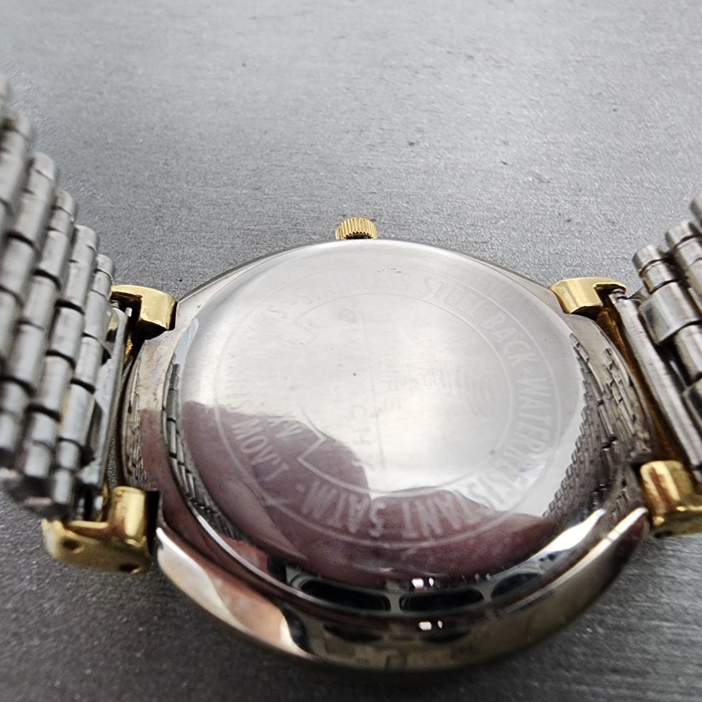 Givenchy Watch Women 33mm White Dial Two Tone Round New Battery9