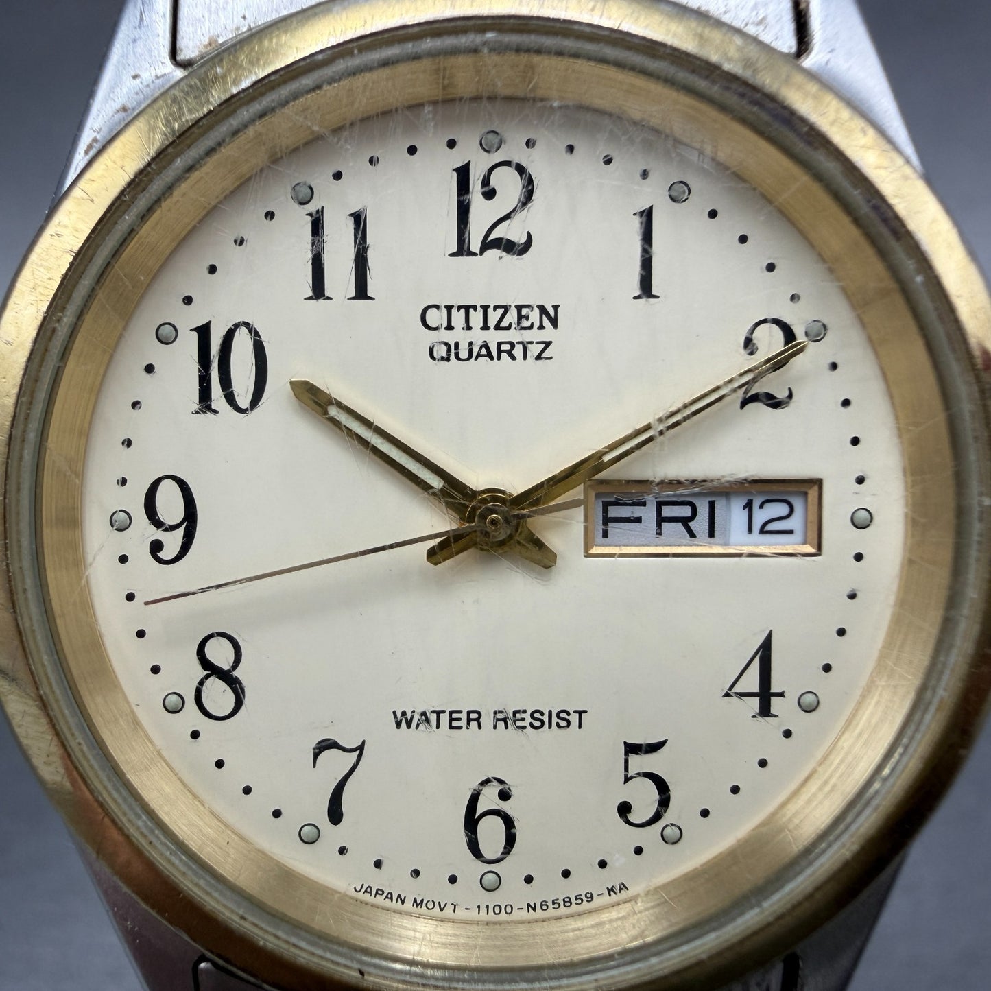 Citizen Watch Men 35mm Cream Dial Two Tone Daydate Round 1100-63910 New Batt ABC1