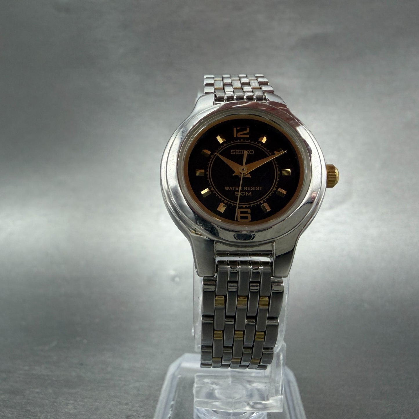 Seiko Watch Women 25mm Black Dial Two Tone Round V701-2H40 New Battery Vintage5