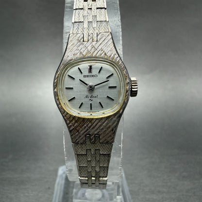 Seiko Watch Women 17mm Silver Dial Silver Tone Round 1120-3020 Manual Runs VTG0