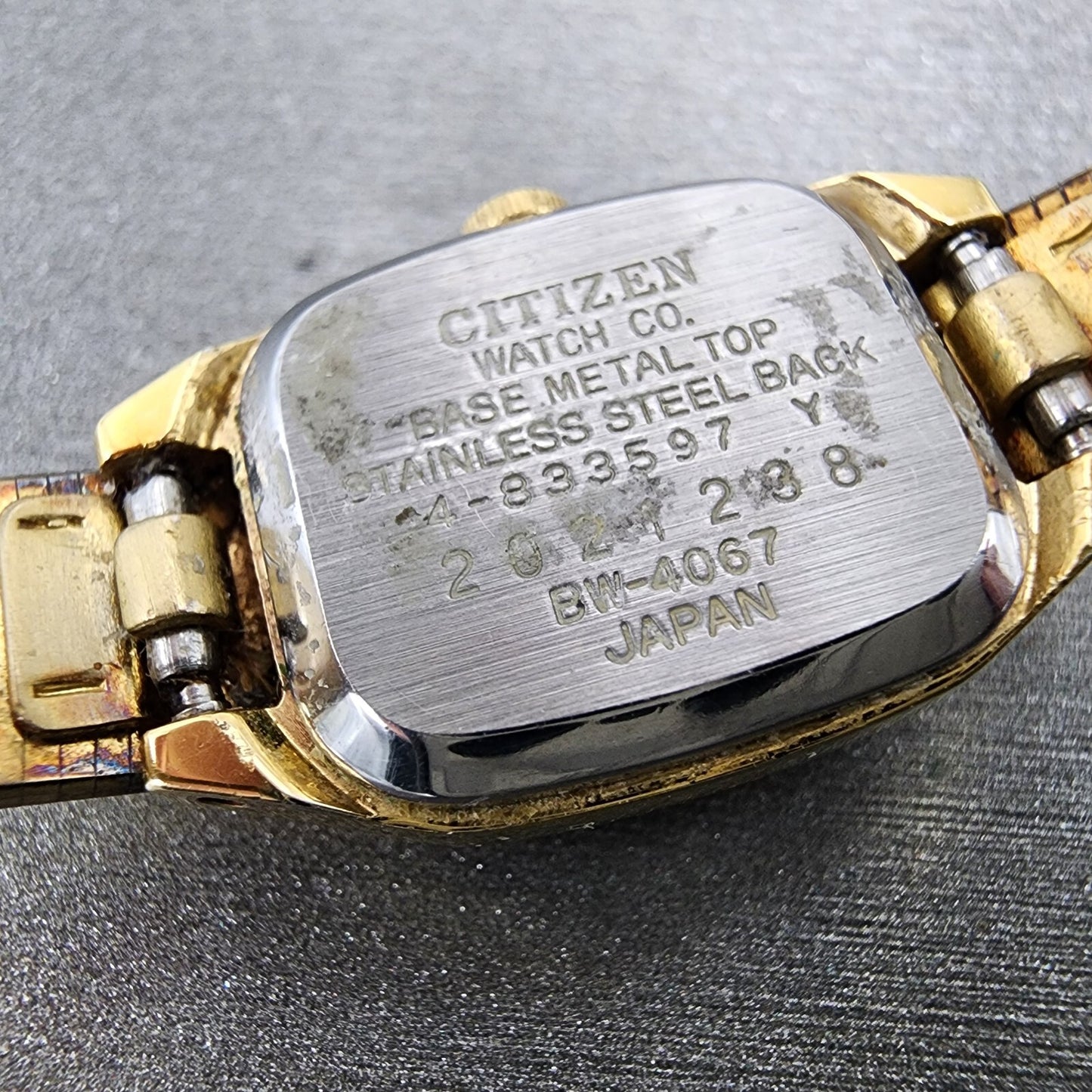 VTG Citizen Seven Watch Women 16mm Champagne Dial Gold Tone Rectangle New Batt9