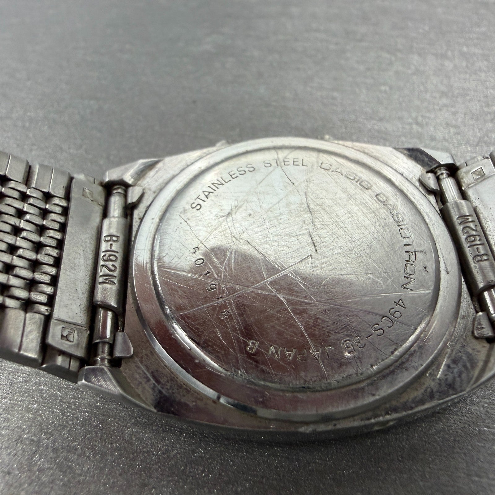 Casio Casiotron Watch Men 32mm Digital Daydate Oval 49CS-35 Vintage PARTS10
