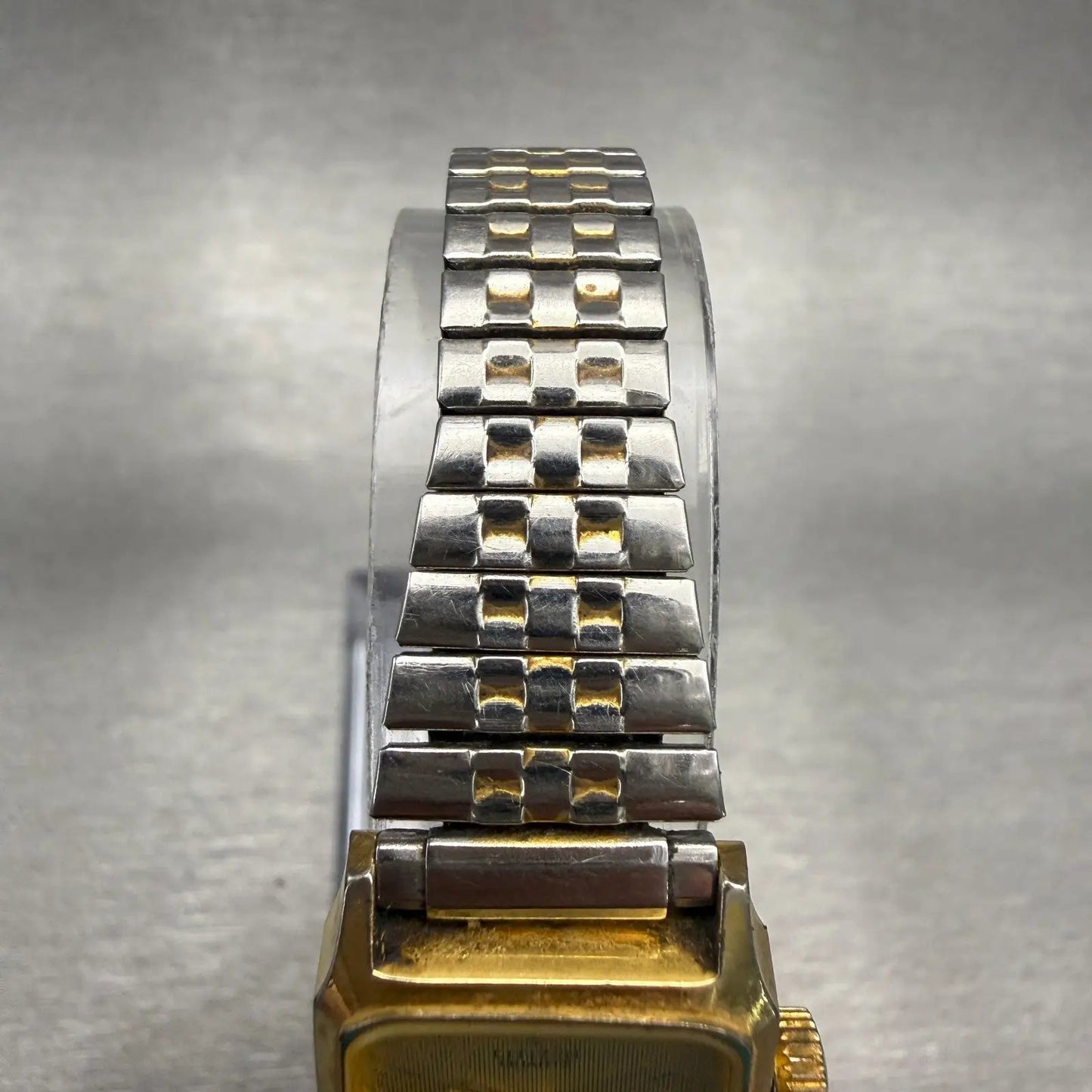 48116208