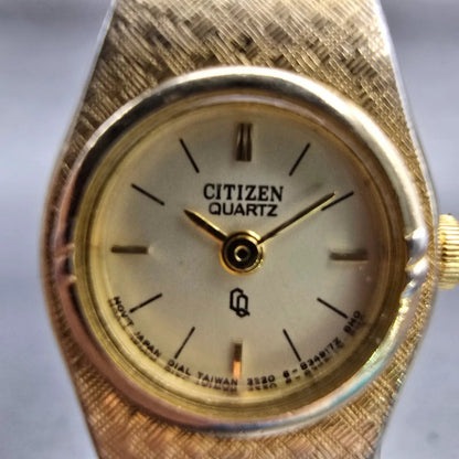 Citizen CQ Watch Women 16mm Champagne Dial Gold Tone Oval 3220-S16695 New Batt1