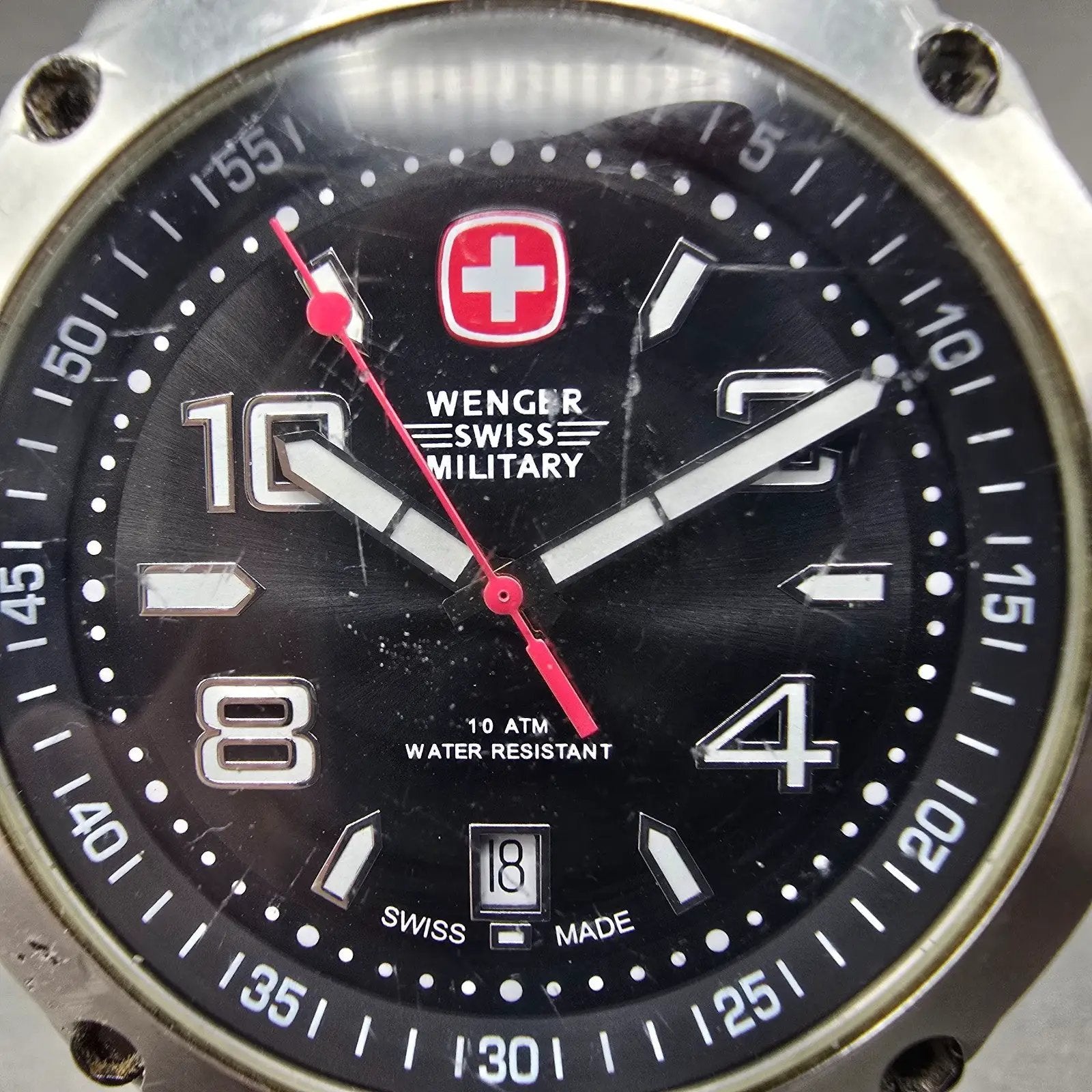 Wenger Swiss Military Watch Men 44mm Black Dial Silver Tone Date 79375 New Batt1