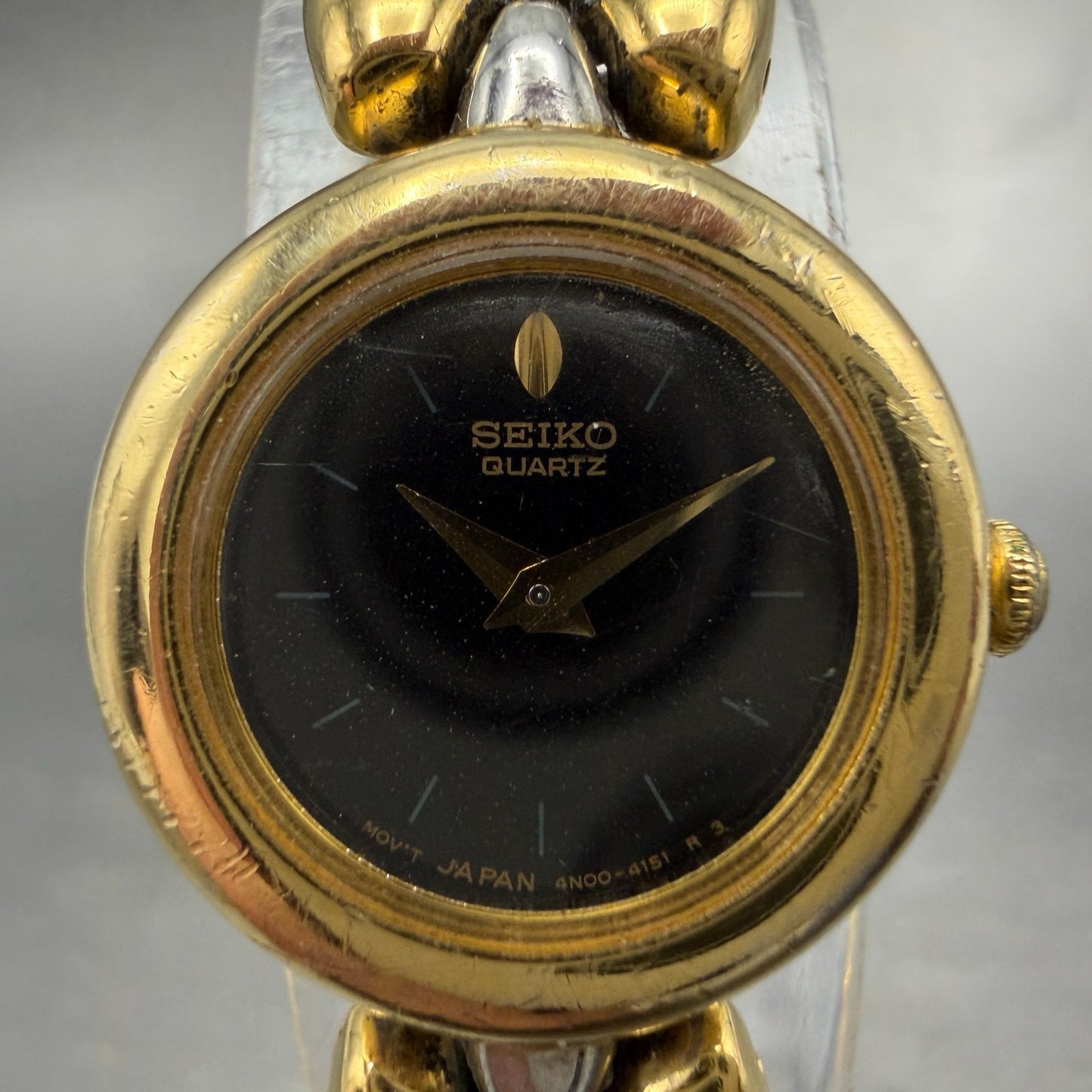 Seiko Watch Women 19mm Black Dial Two Tone Round 4N00-1138 New Battery Vintage1