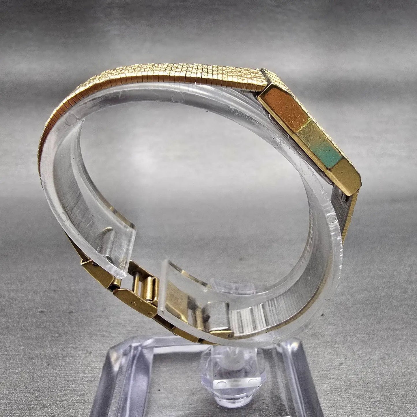 Bulova Watch Women 13mm Gold Dial Gold Tone Rectangle New Battery Vintage 92T518