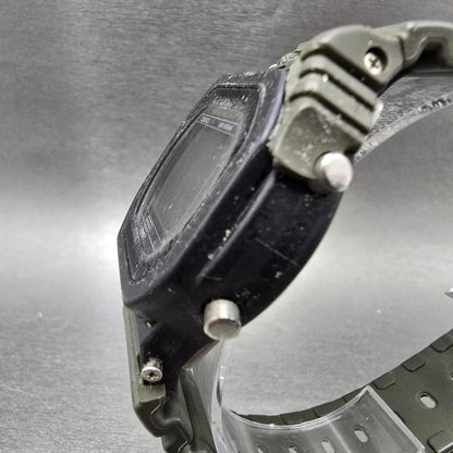 Casio G-Shock G-5700GH Watch Men 39mm Black Green Alarm Chronograph Solar PARTS3