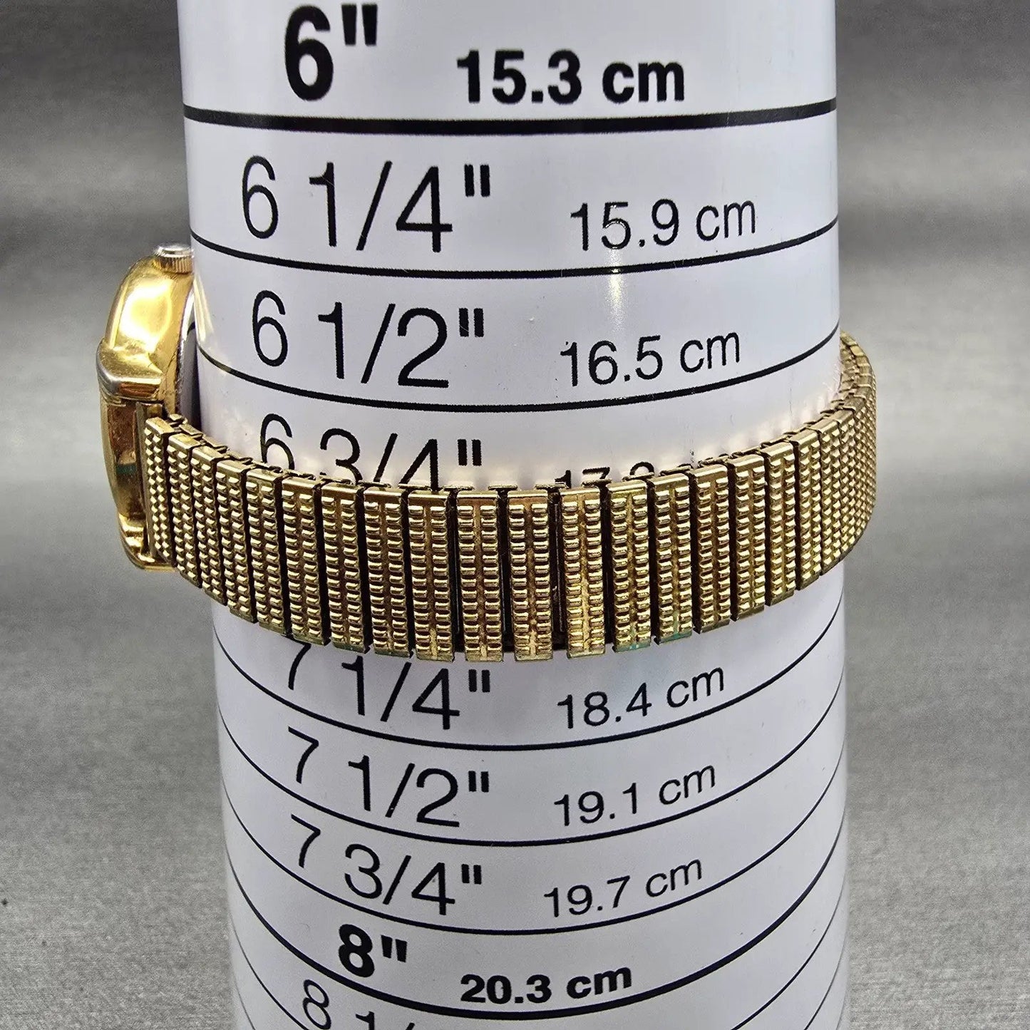 Bulova Watch Women 24mm White Dial Gold Tone Date Round 97M14 New Battery9