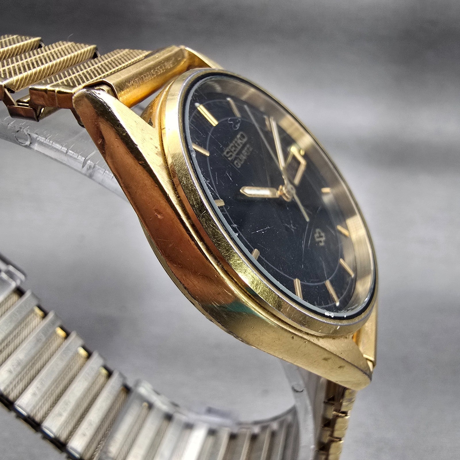 Seiko SQ Watch Men 35mm Black Dial Gold Tone Daydate Round 5G23-8059 New Battery3
