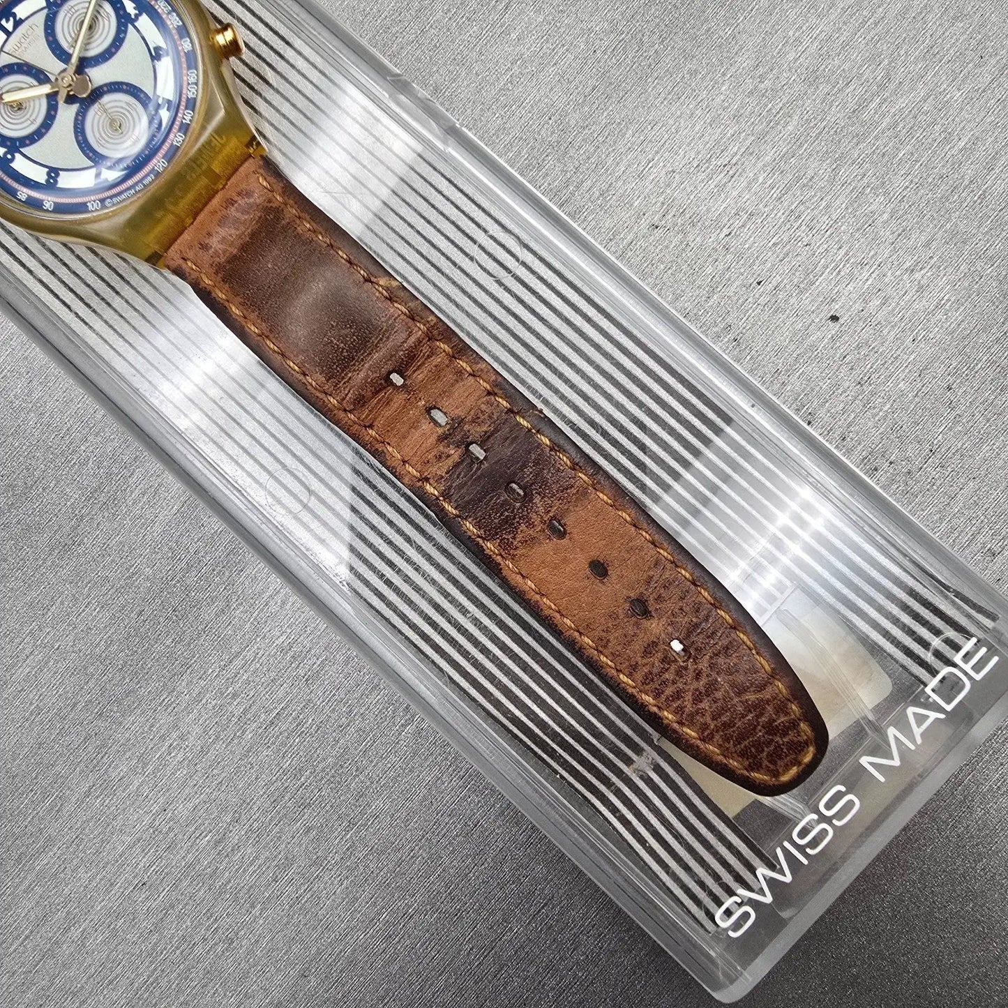 Swatch Chrono Honeytree Watch Men 37mm White Dial Yellow Case SCN107 New Battery7