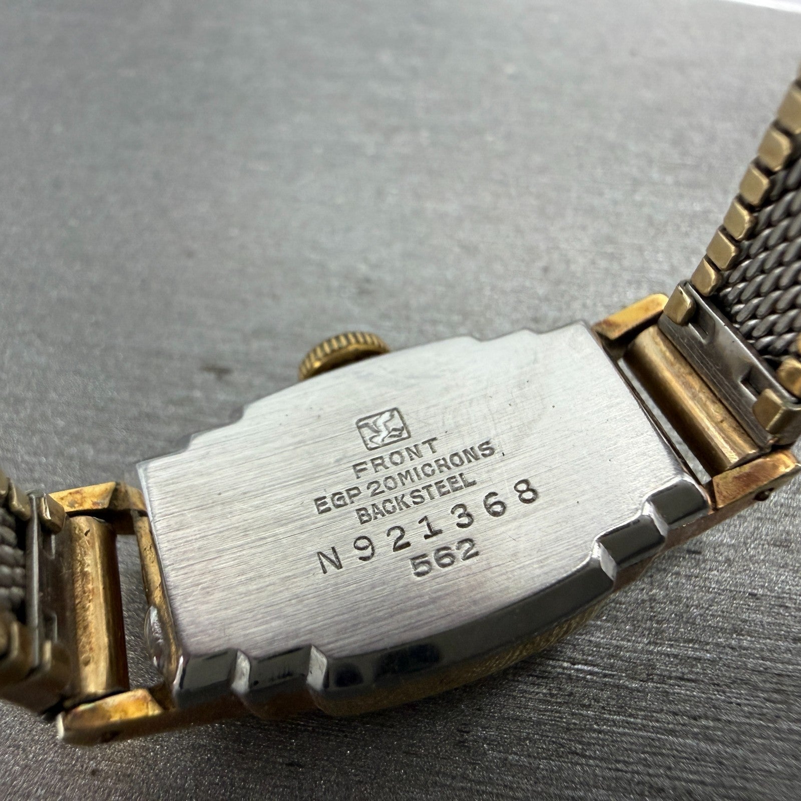 Seiko Solar Tank Watch Women 15mm White Dial Gold Tone Rectangle 562 Manual Runs9