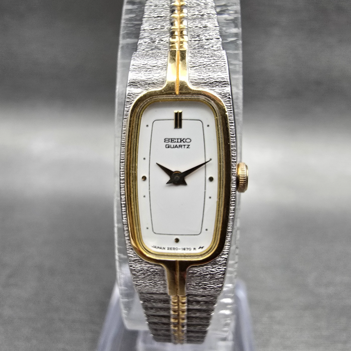 Seiko Watch Women 12mm White Dial Two Tone Rectangle 2E20-6319 New Battery Jp340