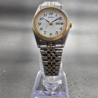 Seiko Watch Women 24mm White Dial Two Tone Daydate Round 7N83-0011 New Battery F5