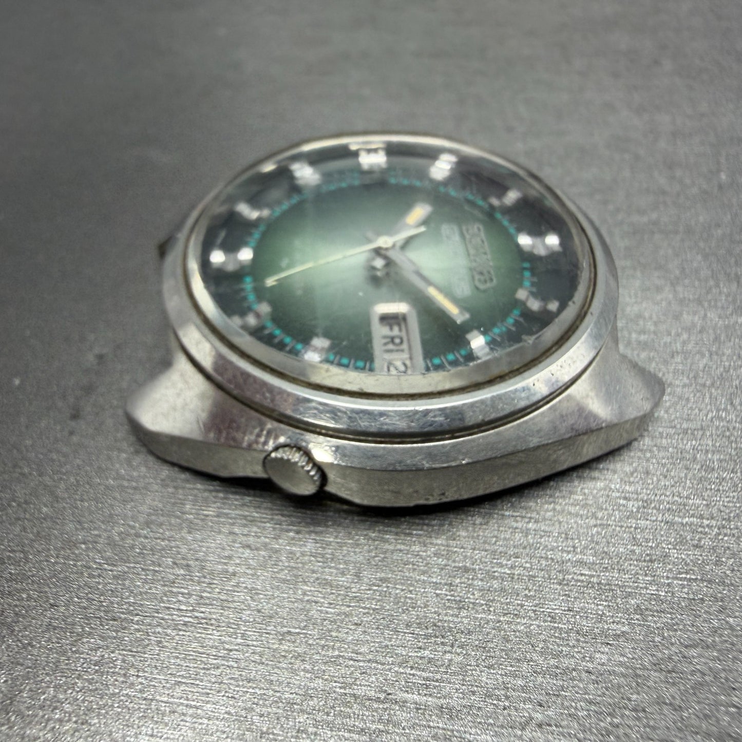 Seiko 5Actus Watch Men 37mm Green Dial Silver Tone Daydate 7019-7210 PARTS6