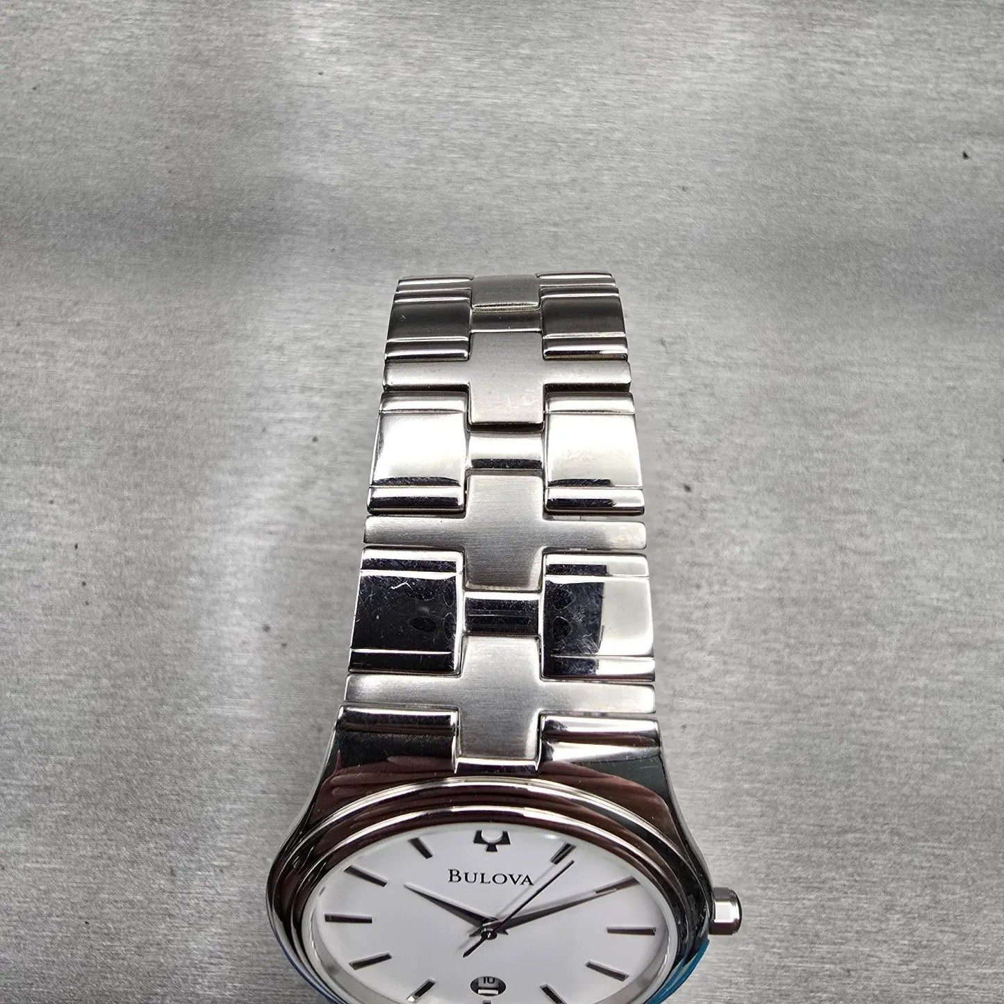 Bulova Watch Men 38mm White Dial Silver Tone Date Round 96B106 New Battery4