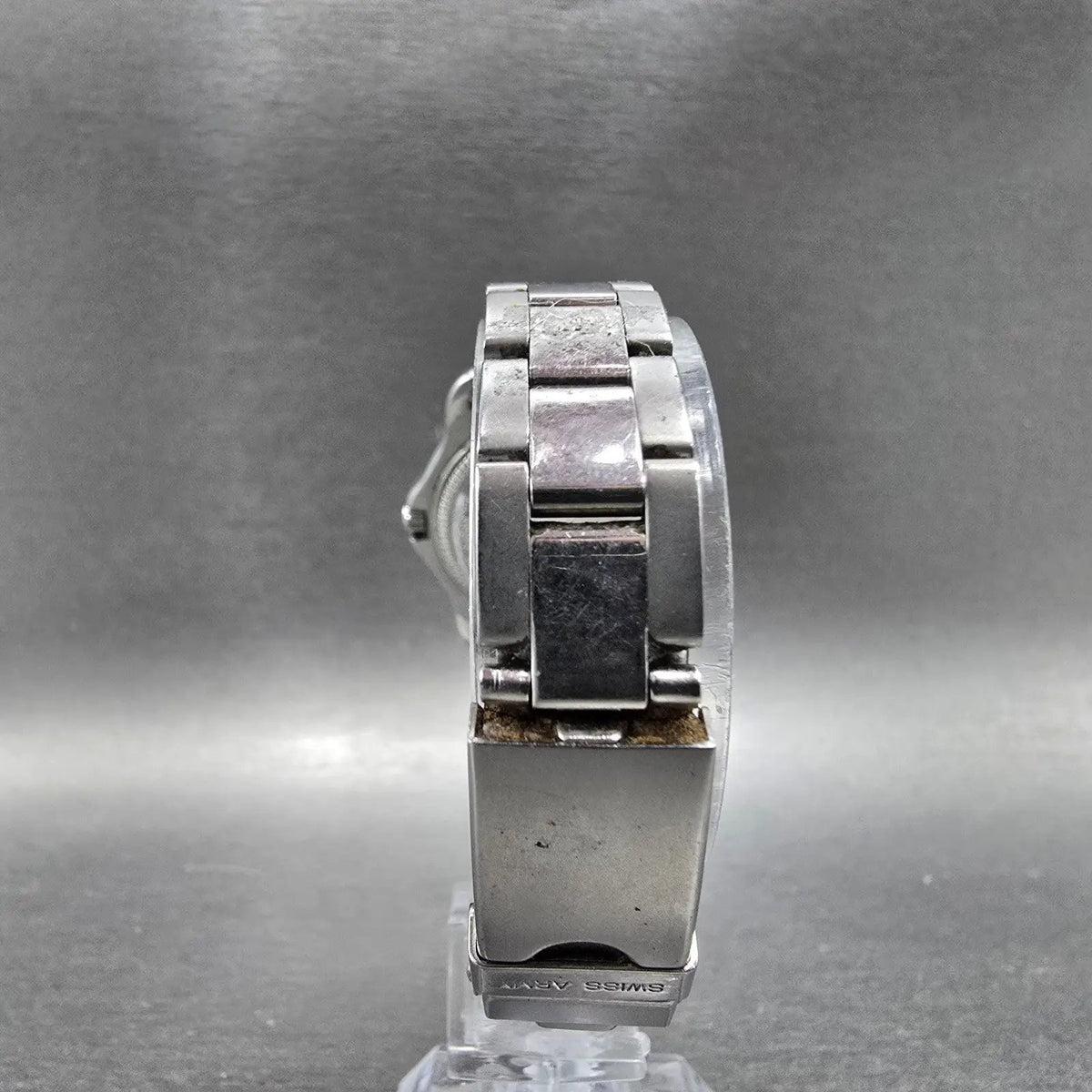 Victorinox Swiss Army Watch Women 29mm White Dial Date Round Bracelet PARTS VTG8