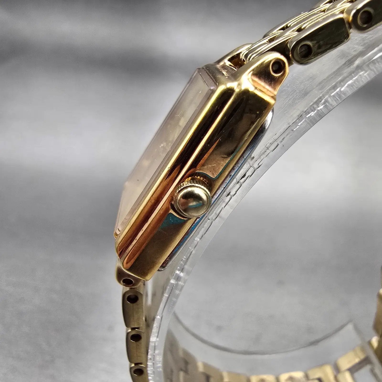 Seiko Watch Women 16mm Champagne Dial Gold Tone Rectangle 1N01-0FH0 New Battery2