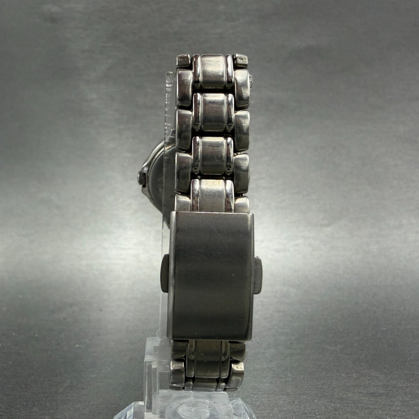 Seiko Spirit Watch Women 25mm Silver Dial Titanium Date 7N82-0380 New Battery7