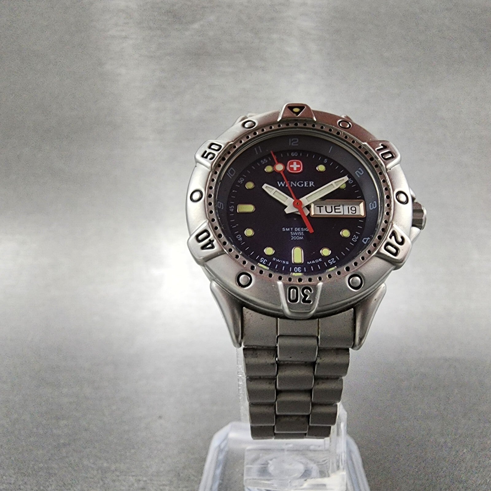 Wenger SMT Dive Watch Women 30mm Blue Dial Steel Daydate Round 091.0654 New Batt5
