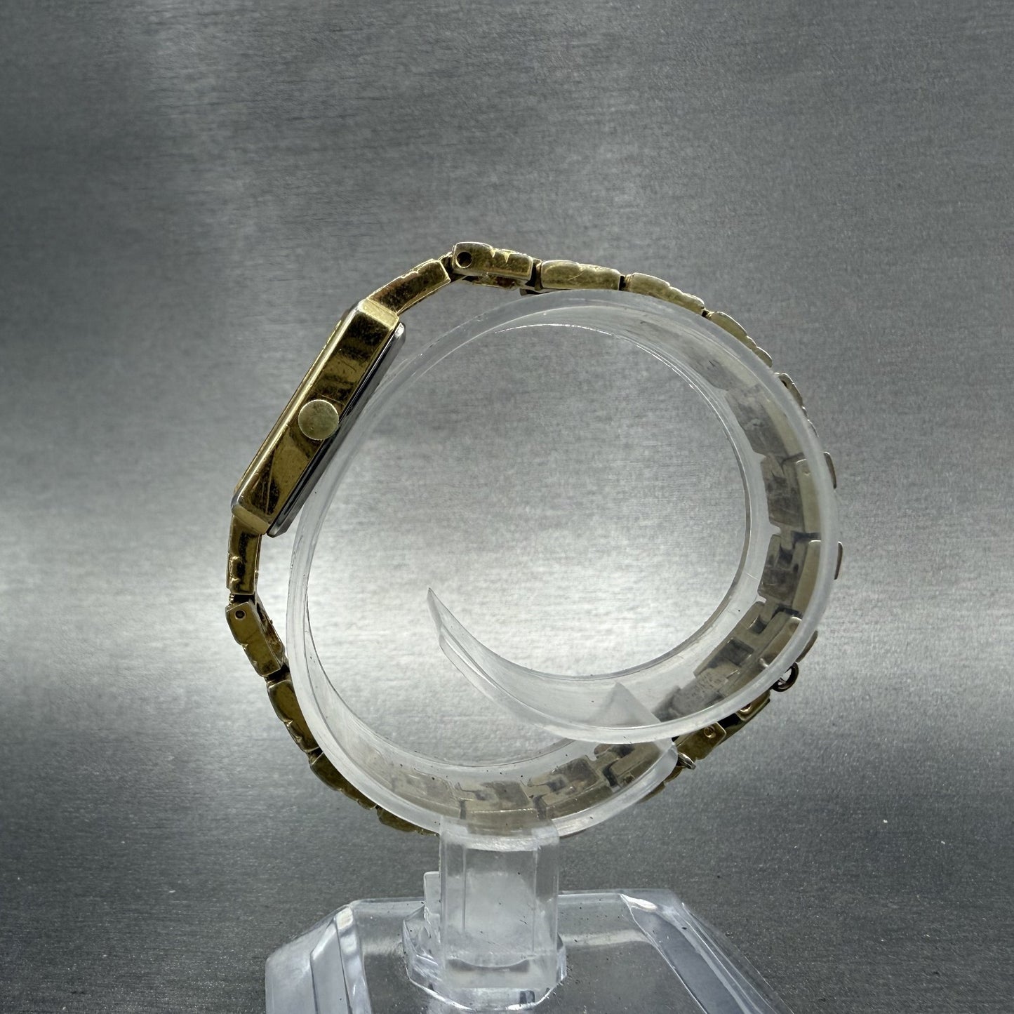 Seiko Tank Watch Women 13mm Black Dial Gold Tone Rectangle 13205249 New Battery6