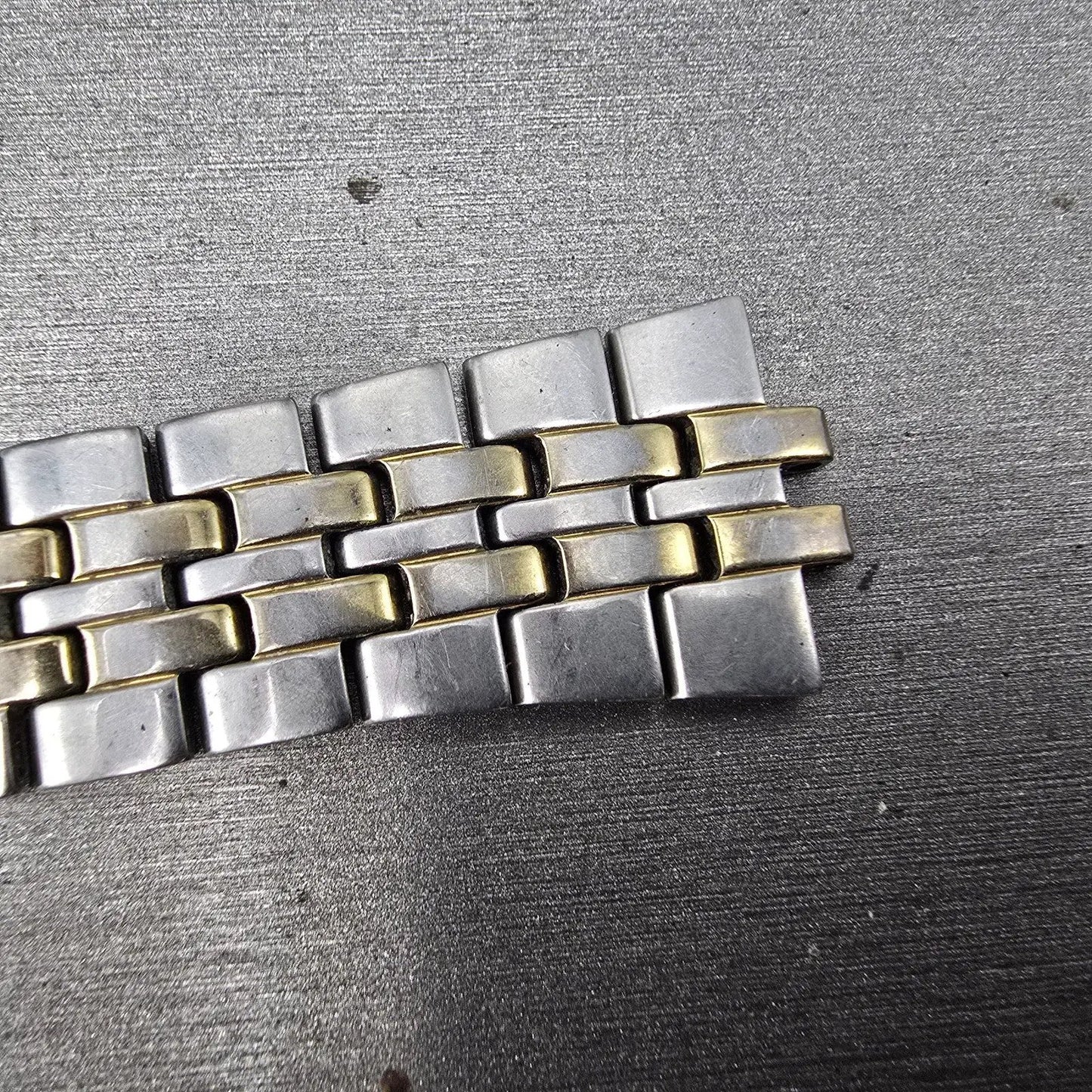 Seiko Bracelet 18mm Stainless Steel Two Tone Tri Folding Clasp VTG Japan 4A4K2C11