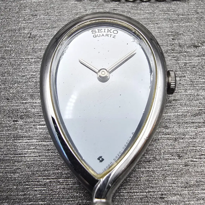 Seiko Pendant Watch Women 17mm Silver Dial Silver Tone 5420-5190 New Battery1