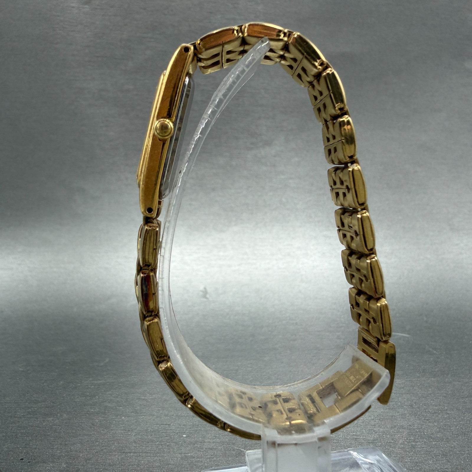 Seiko Tank Watch Women 13mm MOP Dial Gold Tone Rectangle 2E20-7279 New Battery6