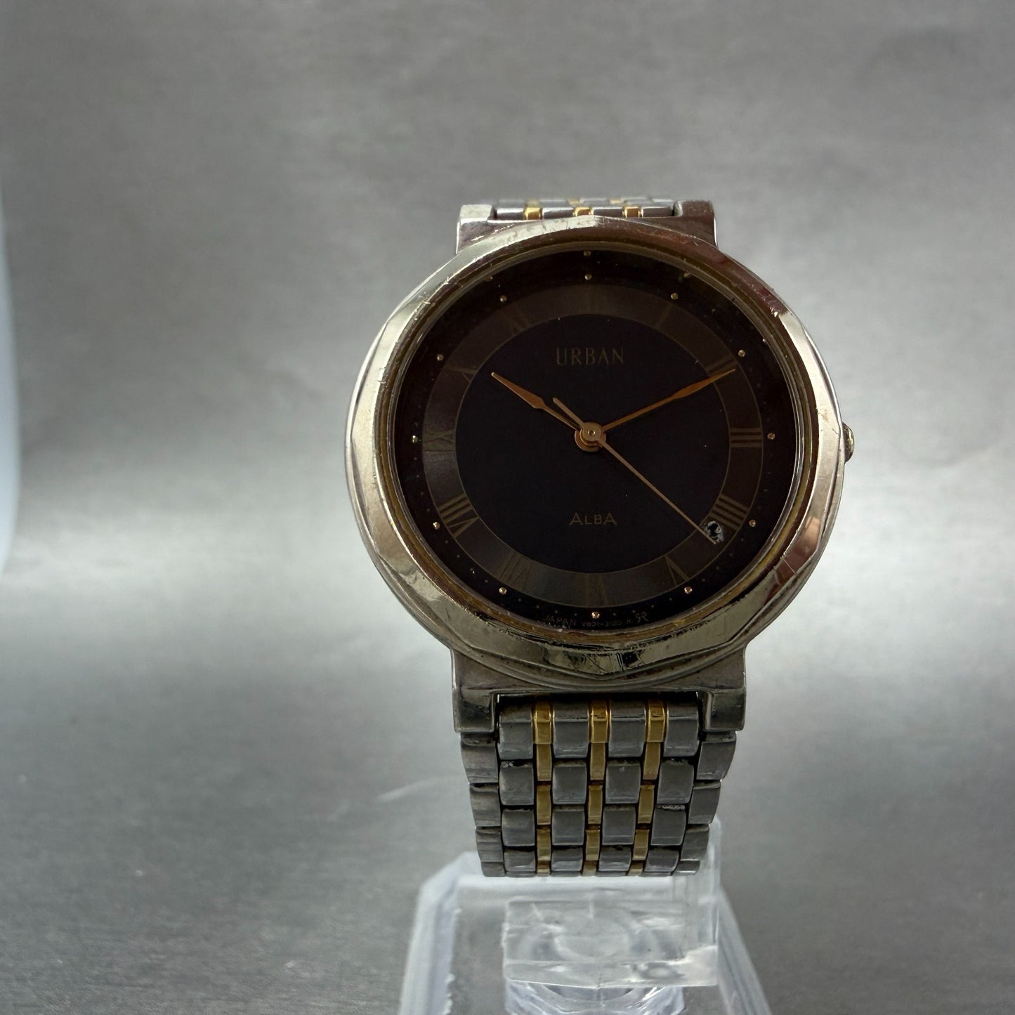 Seiko Alba Urban Watch Men 31mm Black Dial Two Tone Round V801-0910 New Battery5