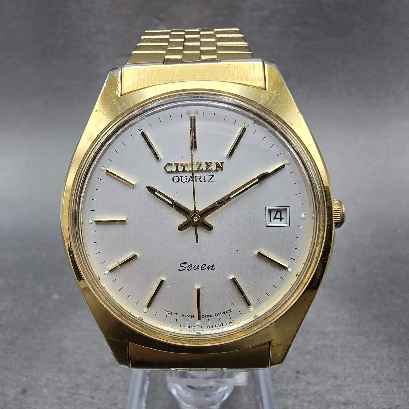 Citizen Seven Watch Men 35mm Silver Dial Gold Tone Date Round 4-068815 PARTS0