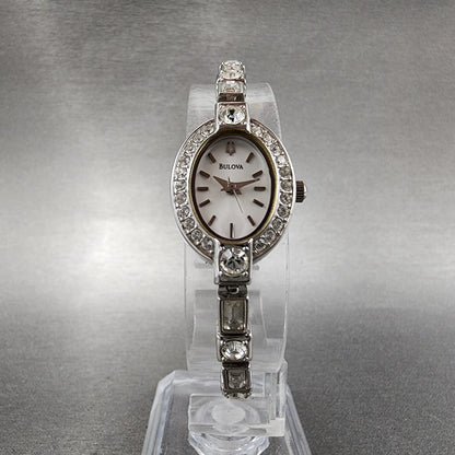 Bulova Crystal Watch Women 17mm Silver Dial Silver Tone Oval 96T49 New Batt5