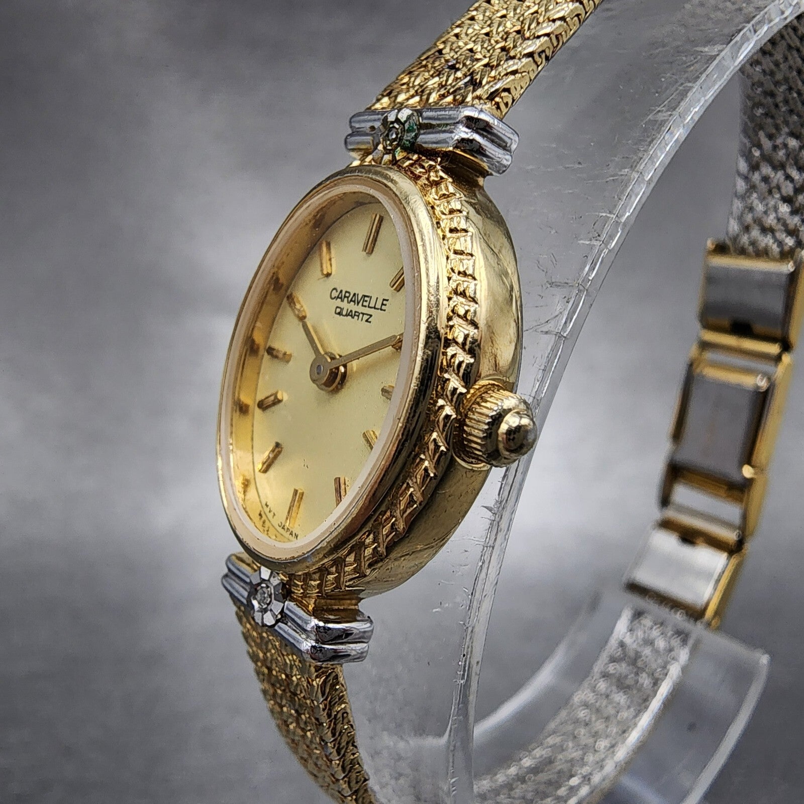 Bulova Caravelle Watch Women 17mm Cream Dial Gold Tone Mesh Band 46K02 New Batt2