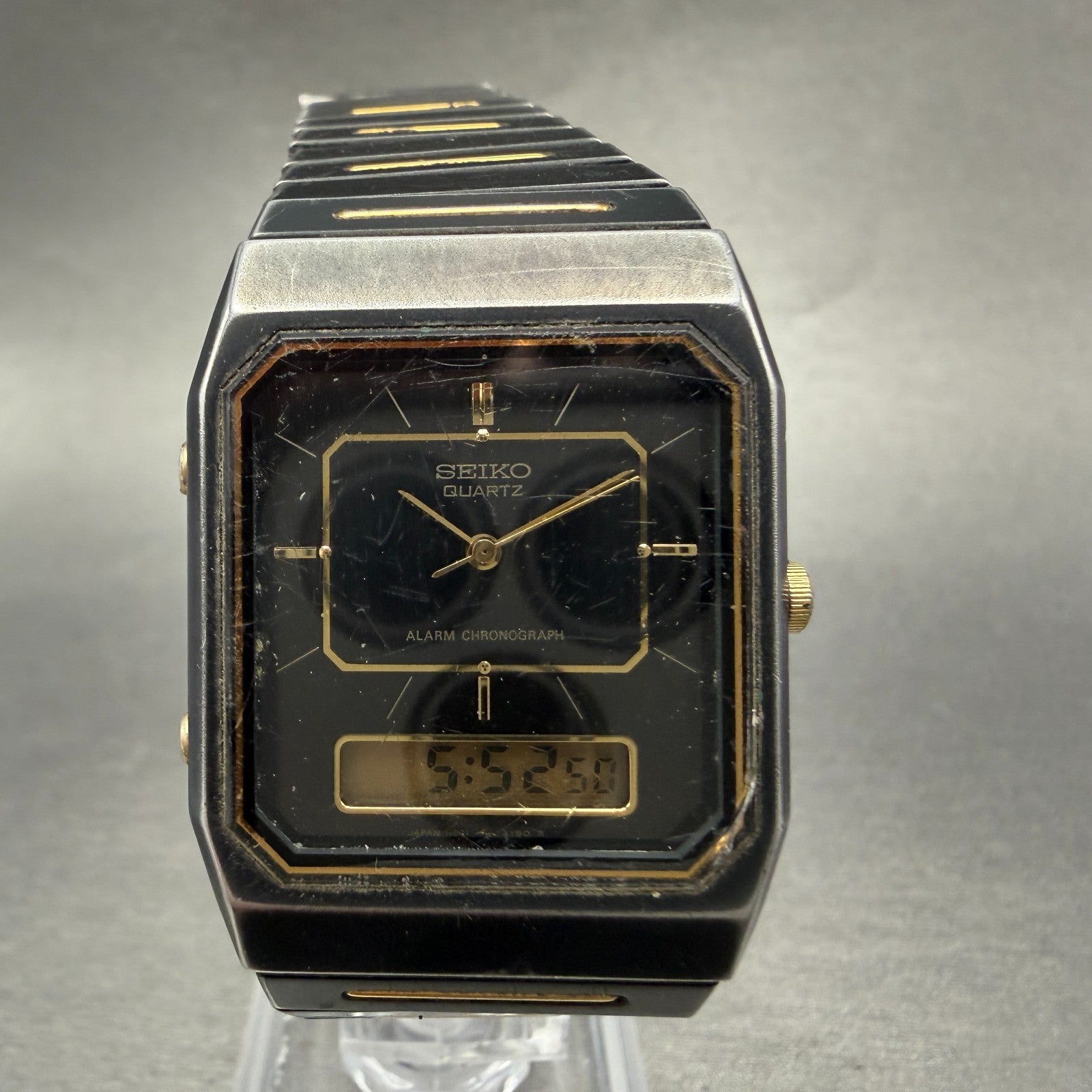 Seiko Analog Digital Watch Men 28mm Black Gold Alarm Chrono H601-5179 PARTS0
