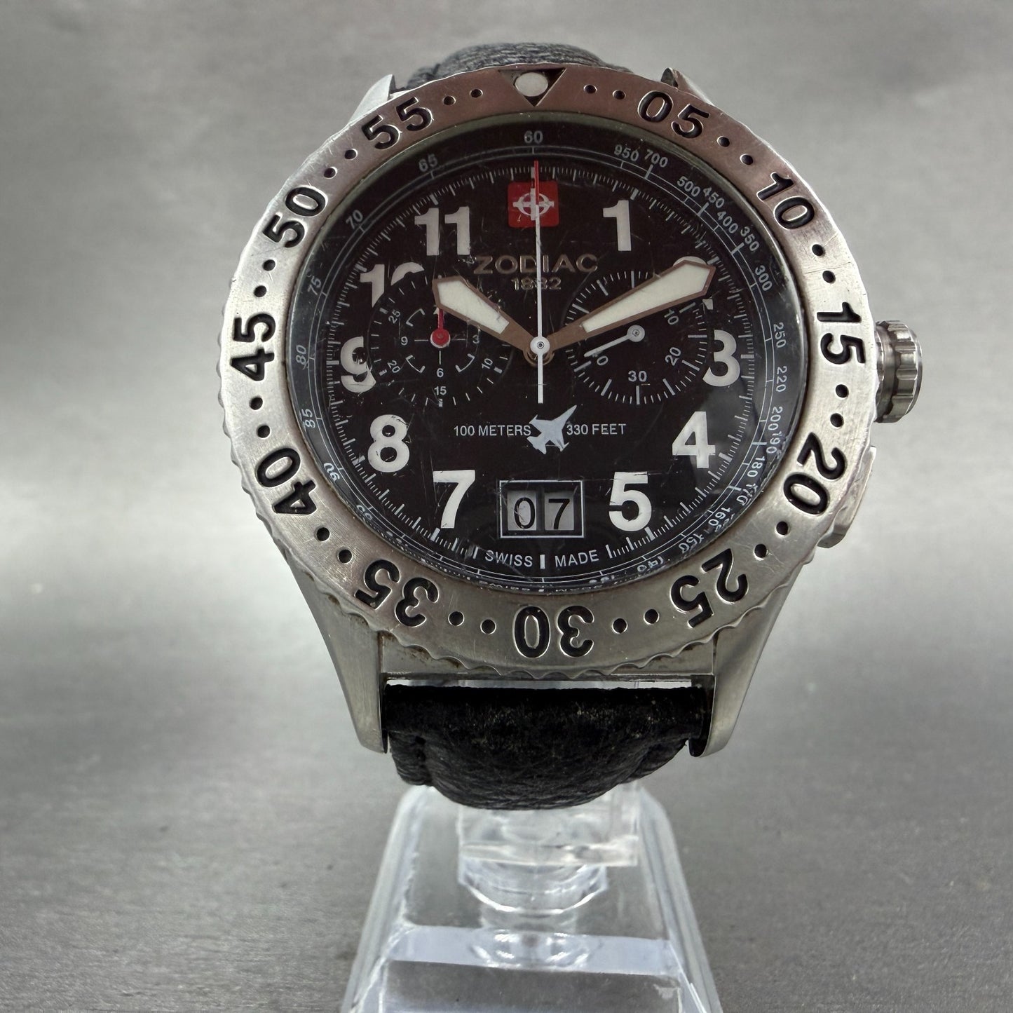 Zodiac Dragon Wing chronograph Watch Men 45mm Black Dial Steel Date ZO7400 Works5