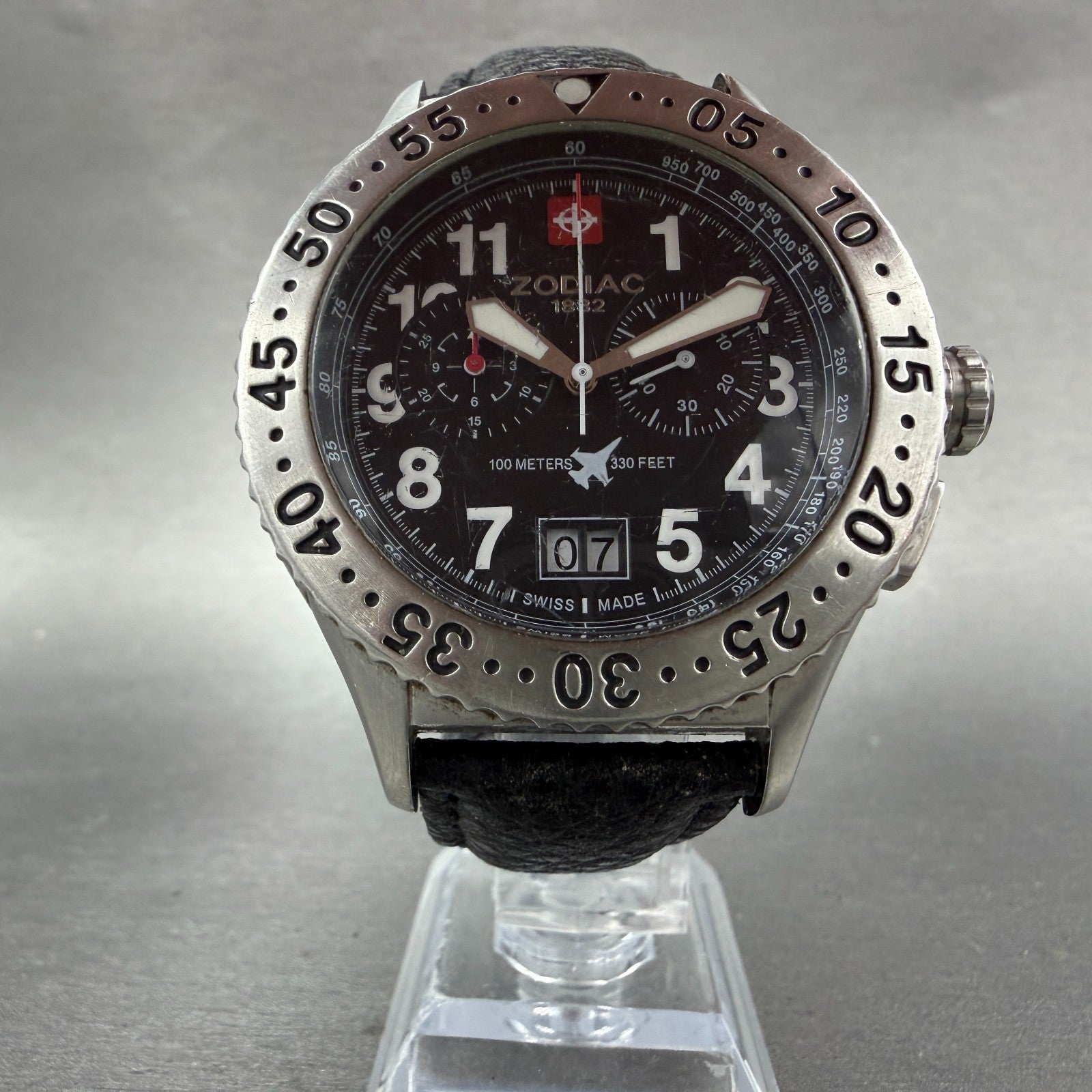 Zodiac Dragon Wing chronograph Watch Men 45mm Black Dial Steel Date ZO7400 Works5