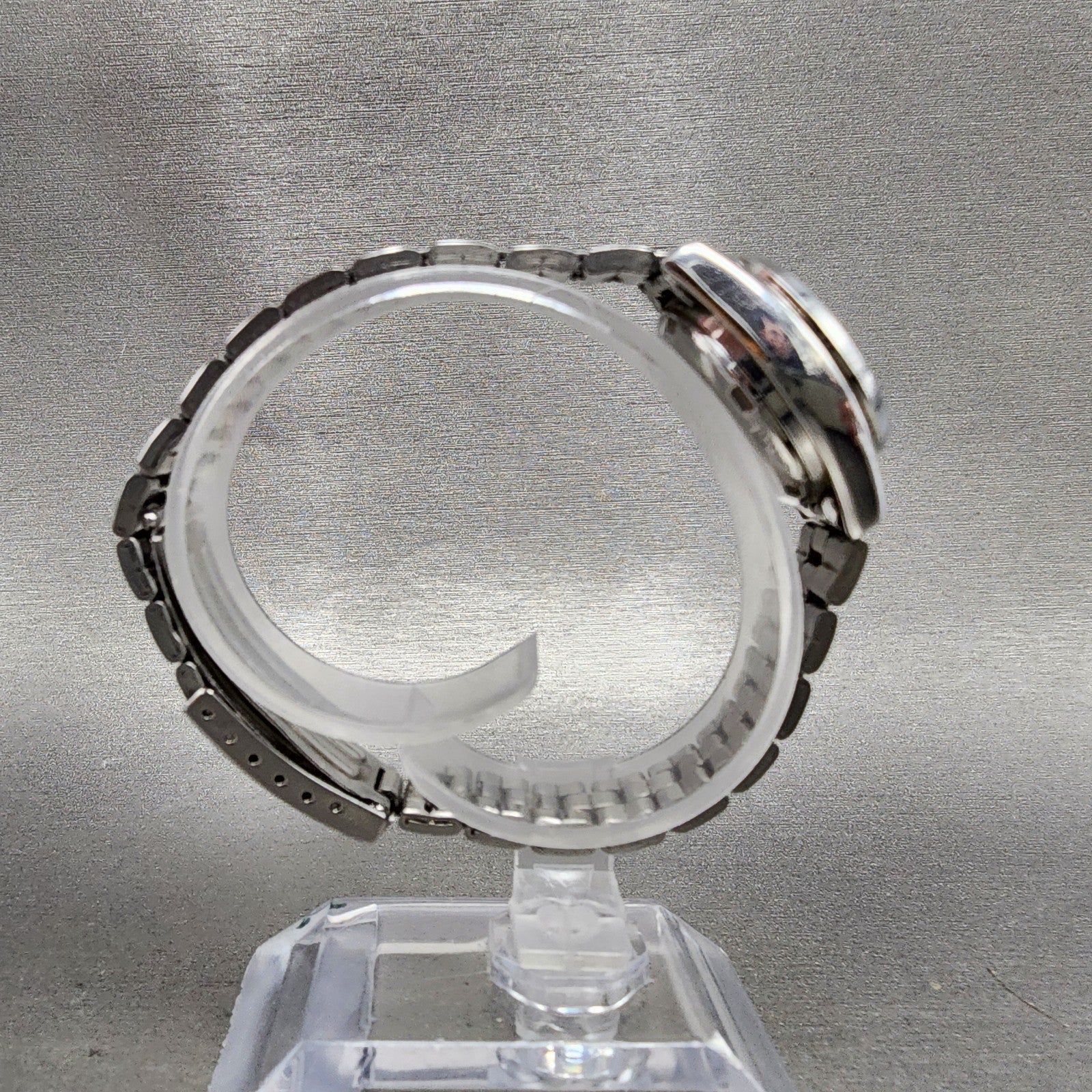 Seiko 5 Automatic Watch Women 23mm Silver Dial Silver Tone Daydate 42060332 Run8