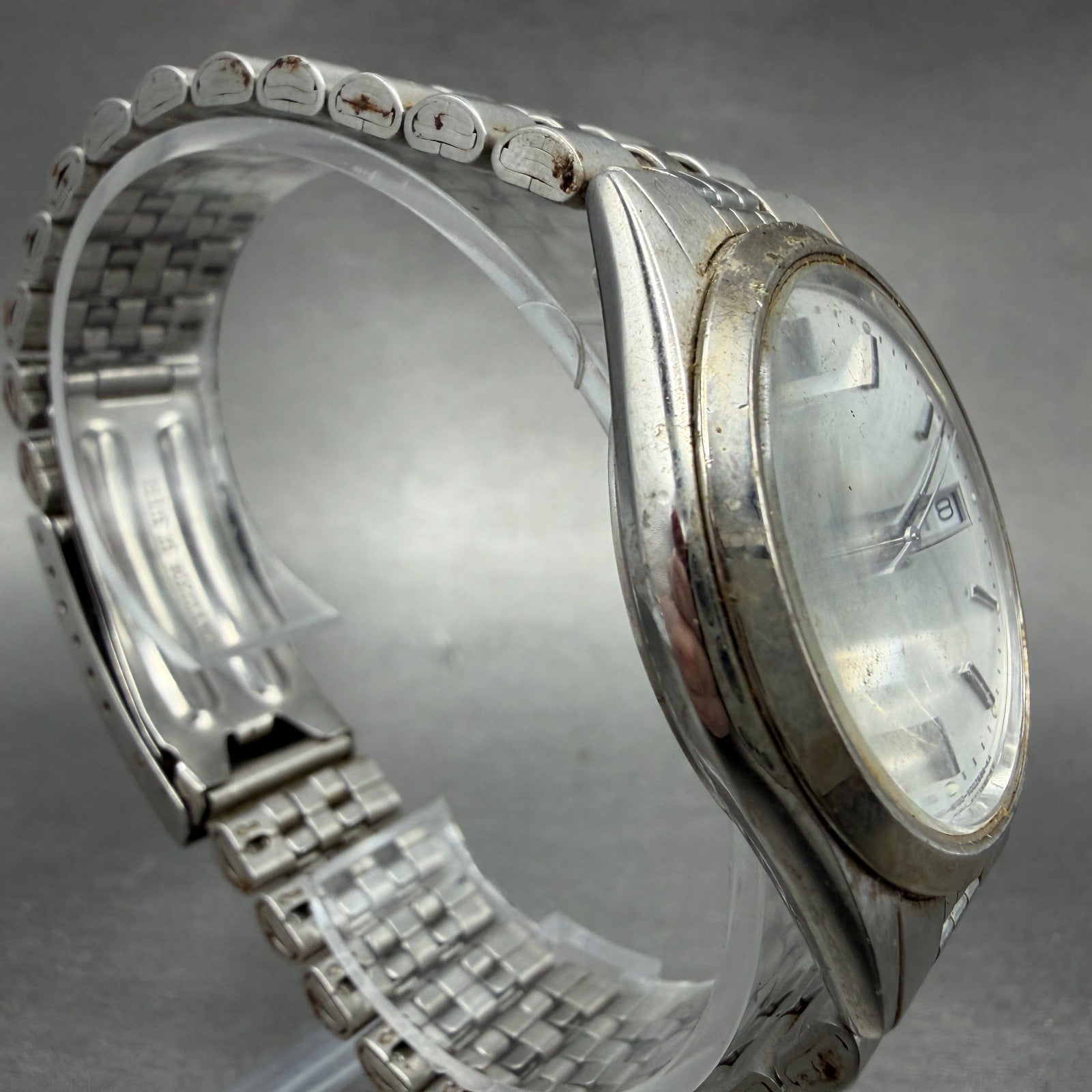 Citizen CQ Watch Men 36mm Silver Dial Silver Tone Daydate 6100-S96389 NewBattery3