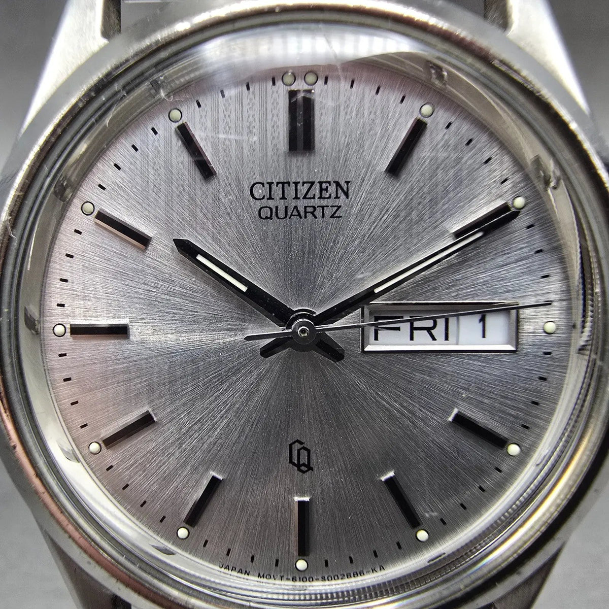 Citizen CQ Watch Men 35mm Silver Dial Silver Daydate Round 6100-S96389 PARTS2
