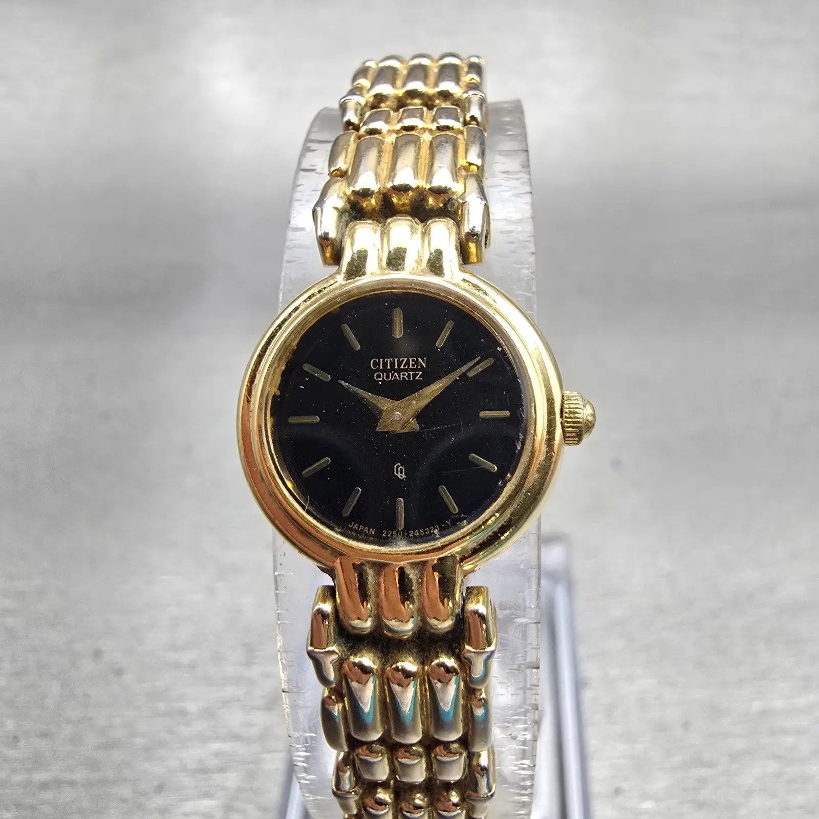 Citizen CQ Watch Women 16mm Black Dial Gold Tone Round 2250-242840 New Battery0
