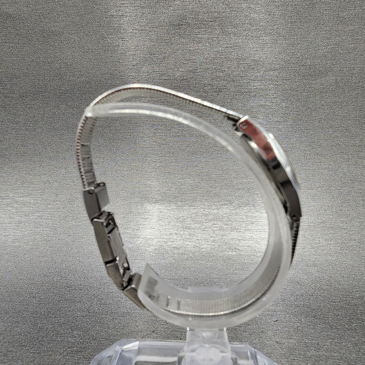 Seiko Watch Women 17mm Silver Dial Silver Tone Hexagon 4N015029 New Battery8