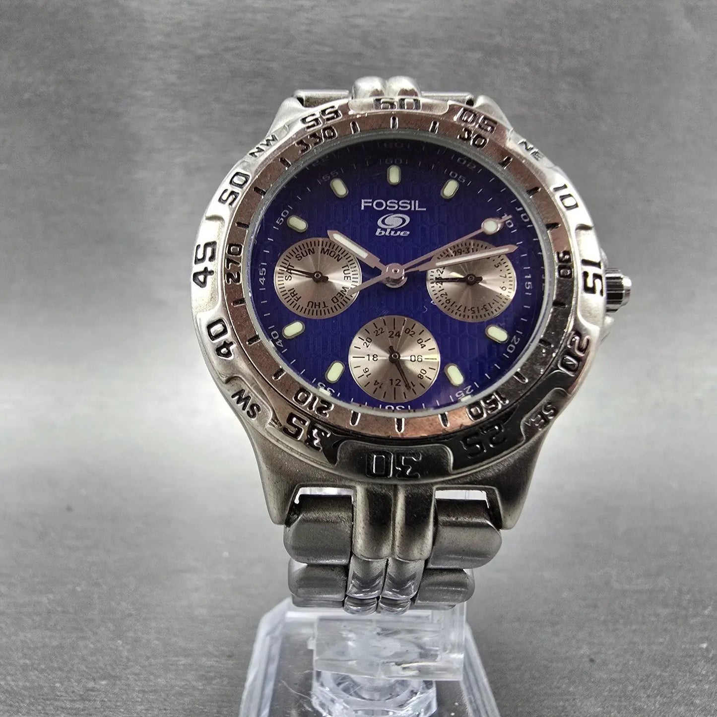 Fossil Blue Watch Women 36mm Blue Dial Silver Tone Daydate BQ-8793 New Battery A5