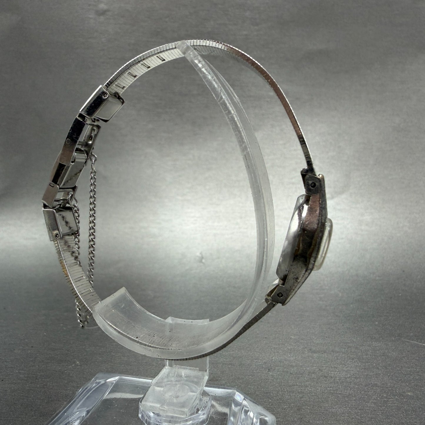 Citizen Watch Women 15mm Silver Dial Silver Tone Manual 4-671848 Runs Vintage8