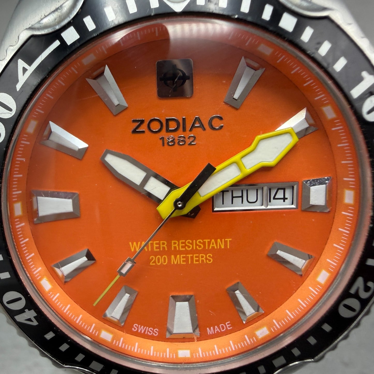 Zodiac Deep Reef Dive Watch Men 48mm Orange Dial Steel Daydate ZO7902 New Batt1