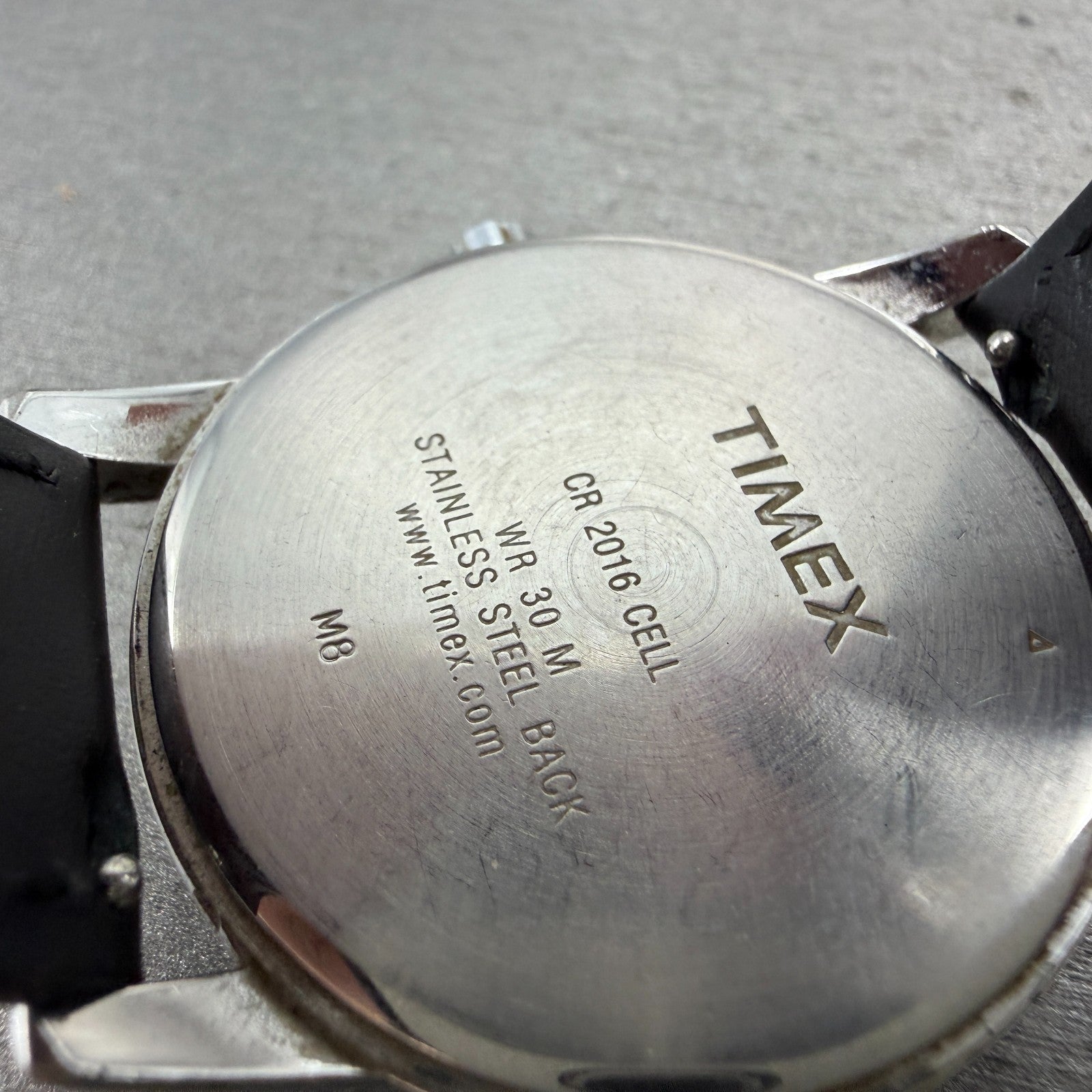 Timex Easy Reader Watch Men 35mm White Dial Silver Tone Round T205019J New Batte11
