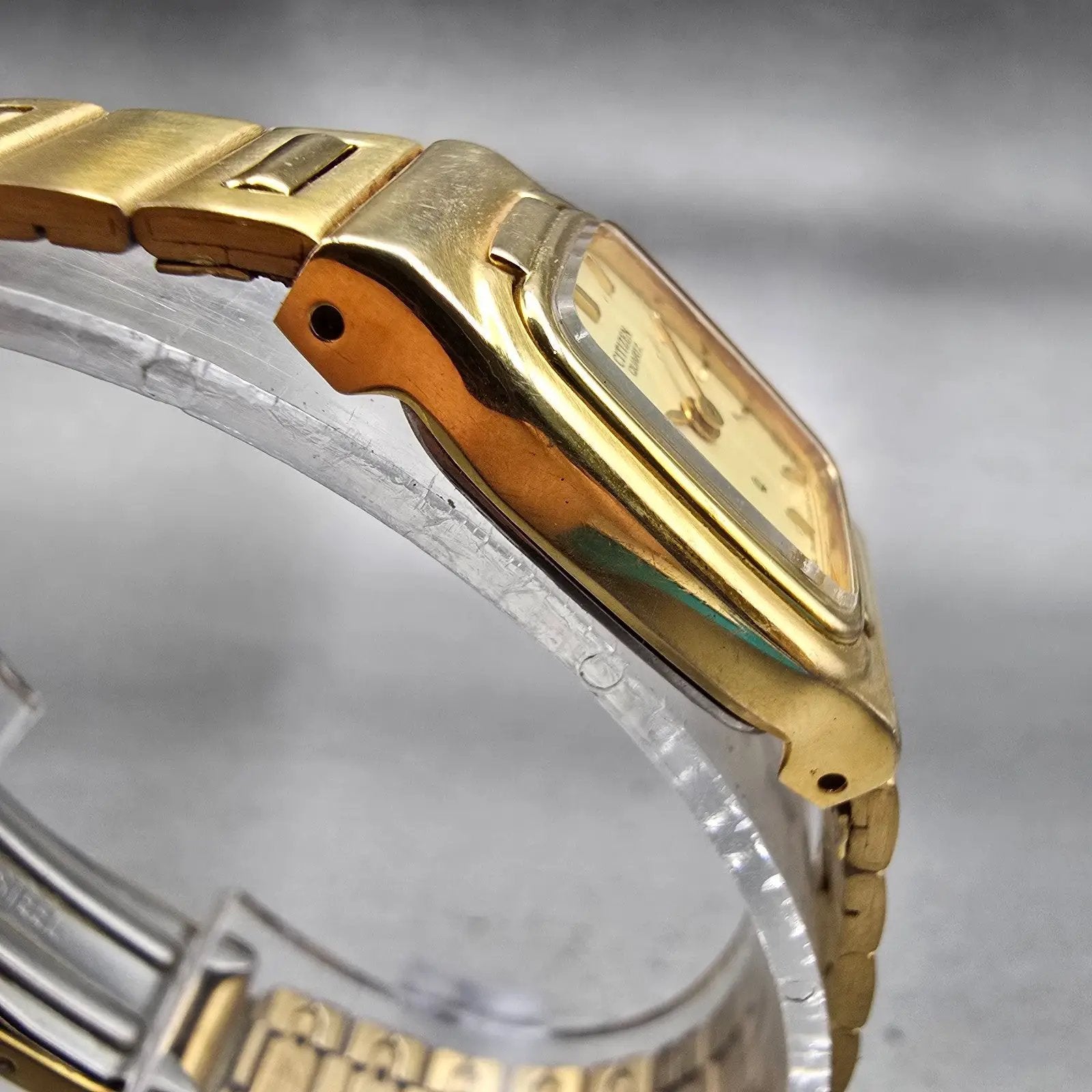 Citizen CQ Watch Women 17mm Champagne Dial Gold Tone 3220-S60228 New Battery VTG3