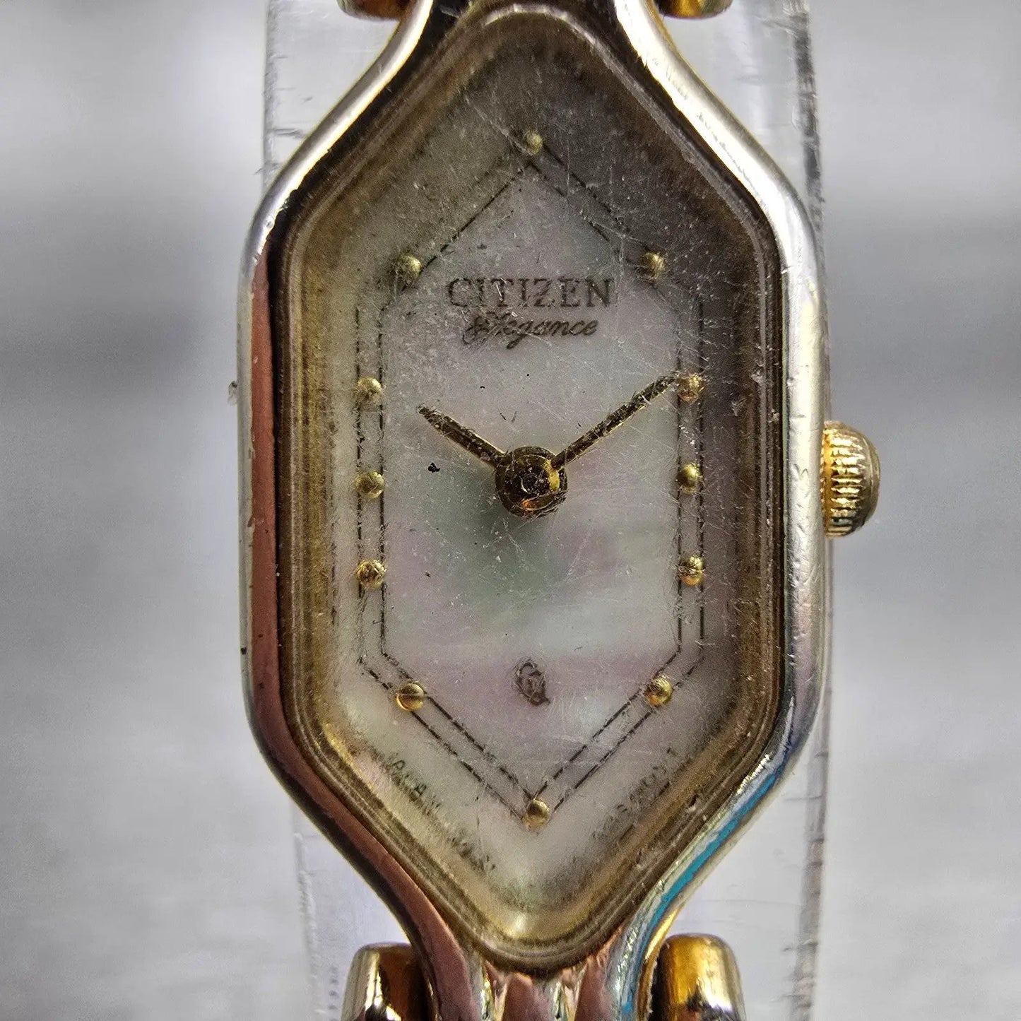 Citizen Elegance Watch Women 13mm MOP Dial Gold Tone 5421-S19872 New Battery VTG1