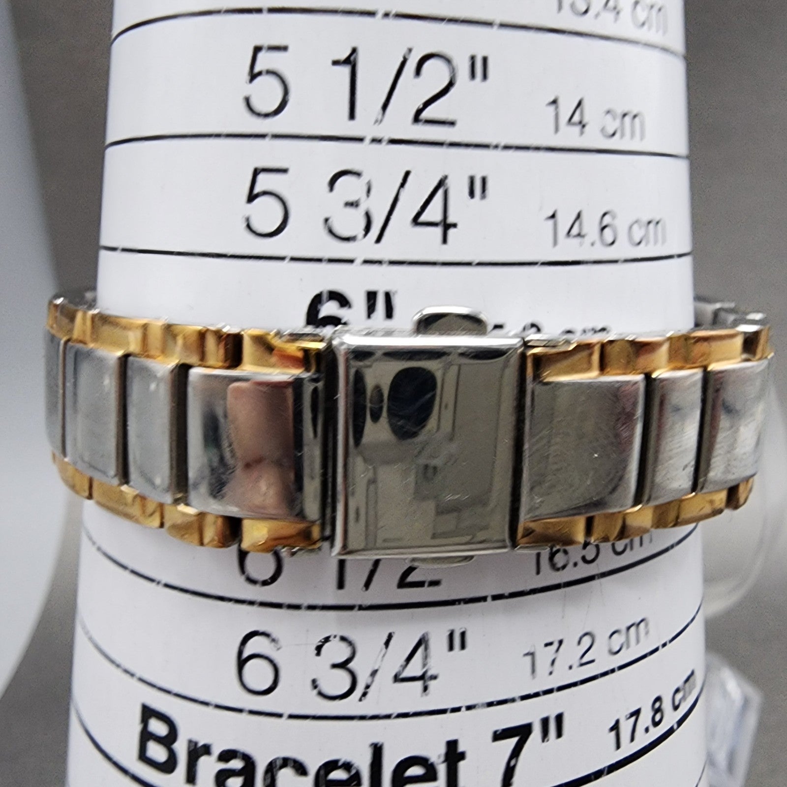 Bulova Diamond Watch Women 32mm MOP Dial Two Tone Round 98P134 New Battery10