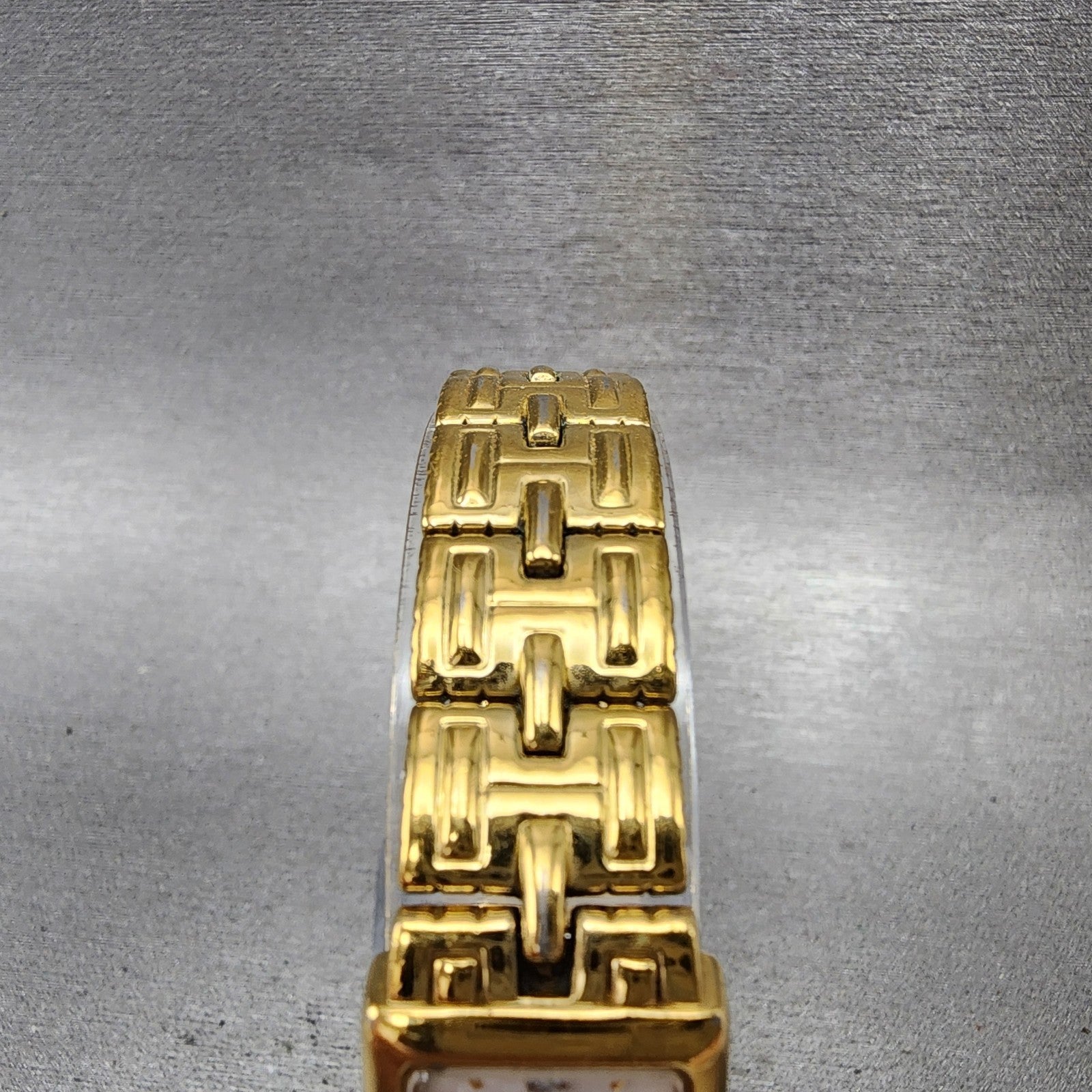 Bulova Tank Watch Women 16mm White Dial Gold Tone Rectangle 97S42 New Battery4