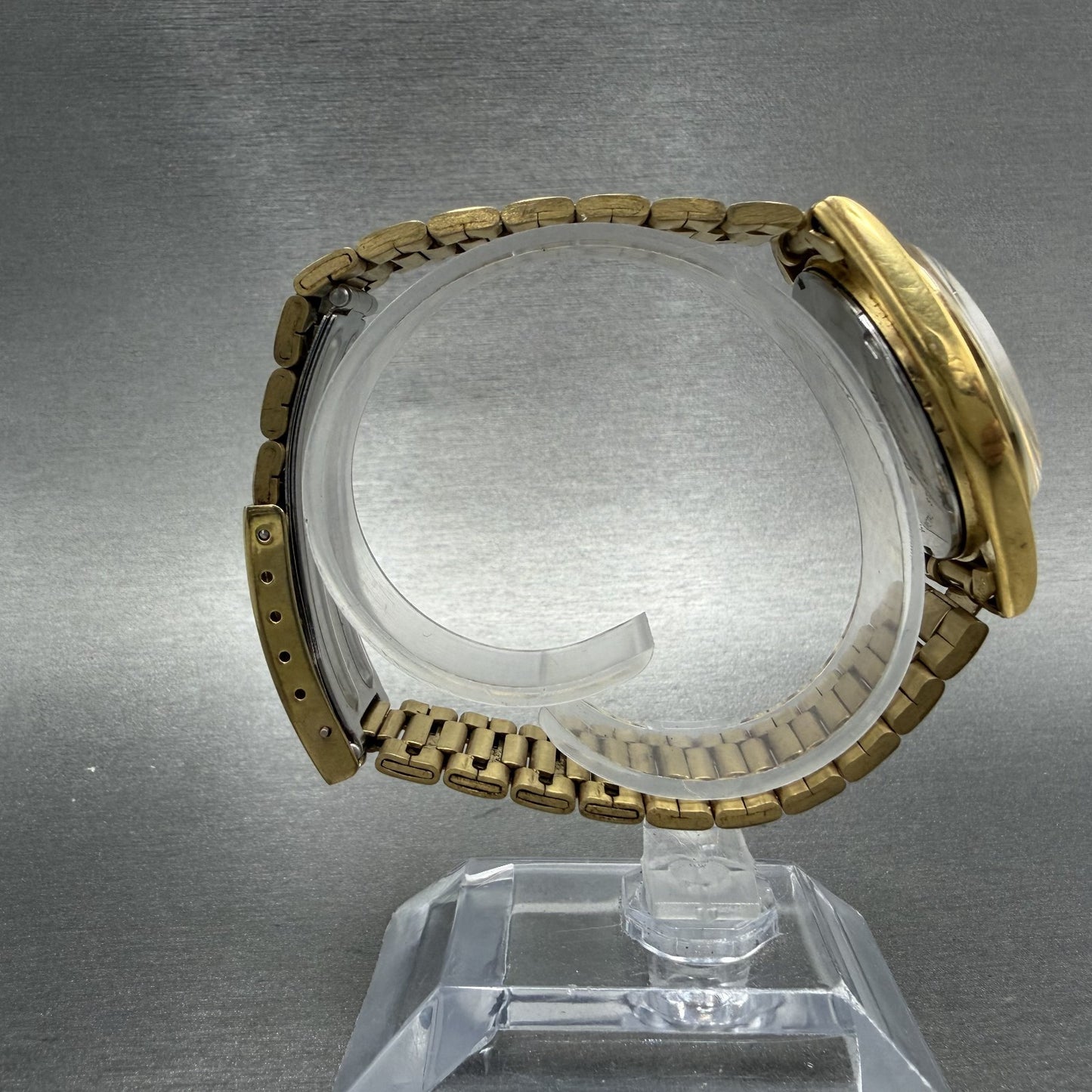 Seiko SQ Watch Men 33mm Champagne Dial Gold Tone Date 5y226009 New Battery8