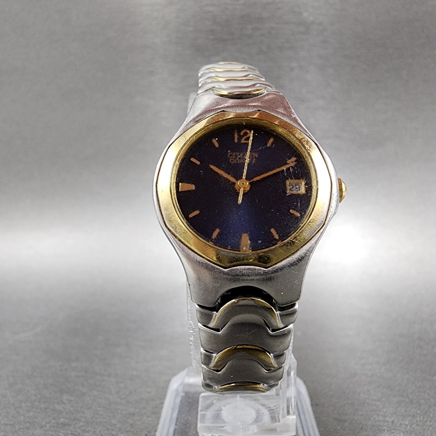 Citizen Watch Women 25mm Blue Dial Two Tone Date Round 1012S76183 New Battery5